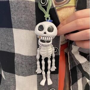 Halloween Skull Keychain – Spooky Key Ring Pendant for Bags & Keys