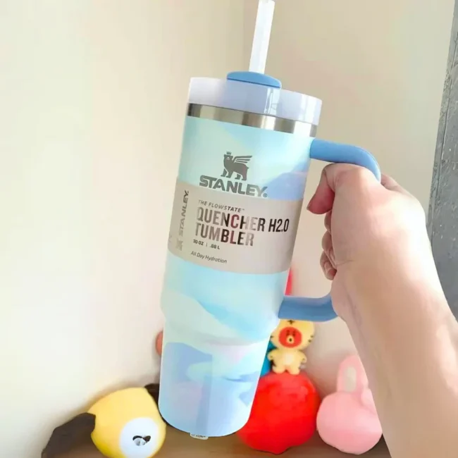 Stanley-Cup-with-Handle-64